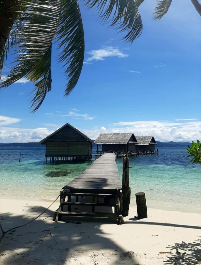 Frances Homestay - Raja Ampat Pulau Mansuar Exterior foto