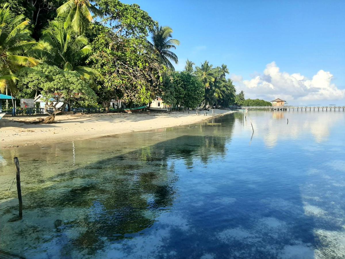 Frances Homestay - Raja Ampat Pulau Mansuar Exterior foto